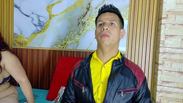 Snapshot of mabelineyesgreen303av chatting on 12.04.25 mabelineyesgreen303av online show from 12.04.25