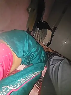 Snapshot of indianhotwife639 chatting on 07.18.26 indianhotwife639 online show from 07.18.26