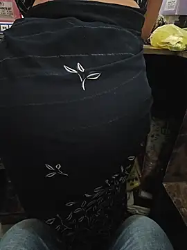 Snapshot of indianhotwife639 chatting on 07.30.26 indianhotwife639 online show from 07.30.26