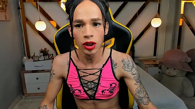 sara slut21 online show from 12.30.24