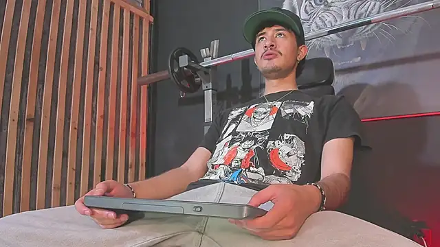 DimitriDeluxe online show from 12.13.25