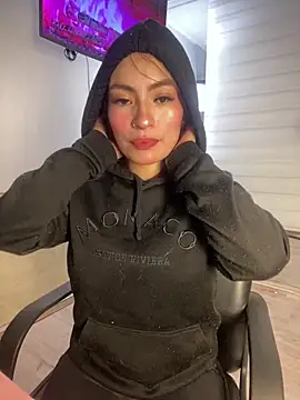 Adarha Ramirez online show from 12.16.25