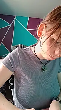 LadyFreyna online show from 04.21.26