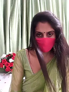 Snapshot of Shalu_G chatting on 05.05.26 Shalu G online show from 05.05.26
