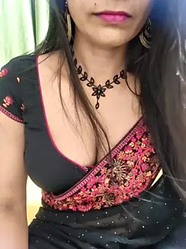 Snapshot of Shalu_G chatting on 05.10.26 Shalu G online show from 05.10.26