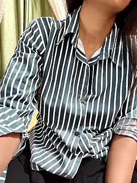 Snapshot of Shalu_G chatting on 05.30.26 Shalu G online show from 05.30.26