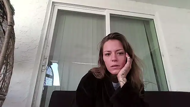 Snapshot of LaylaRainVIP chatting on 09.13.25 LaylaRainVIP online show from 09.13.25