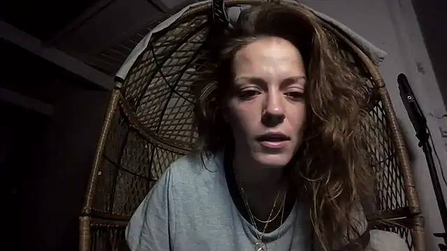 Snapshot of LaylaRainVIP chatting on 09.22.25 LaylaRainVIP online show from 09.22.25