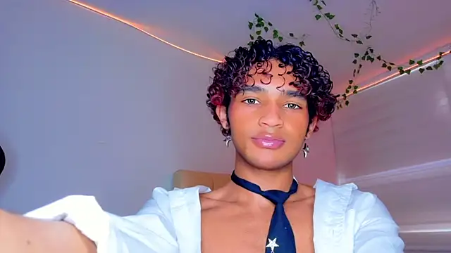 Aaron Wiinter online show from 11.06.25