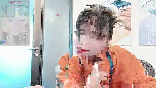 Snapshot of KKMM168 chatting on 12.03.25 KKMM168 online show from 12.03.25