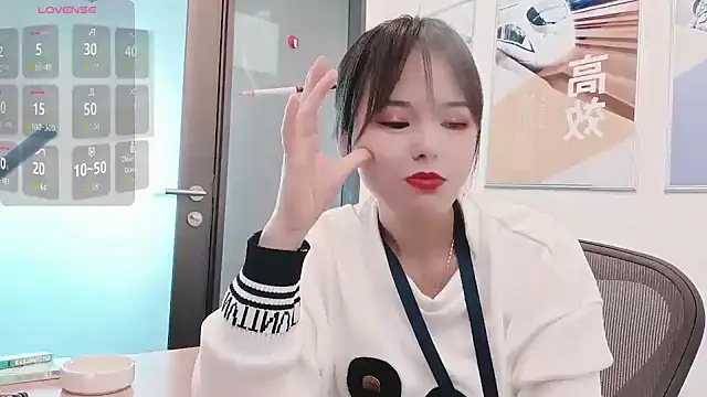 Snapshot of KKMM168 chatting on 12.05.25 KKMM168 online show from 12.05.25