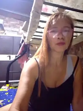 SexyHottMom online show from 12.03.25