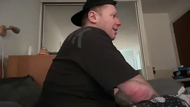 Snapshot of monster_d_2025 chatting on 04.02.26 monster d 2025 online show from 04.02.26