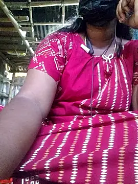 Snapshot of Tamildivya18 chatting on 05.05.26 Tamildivya18 online show from 05.05.26