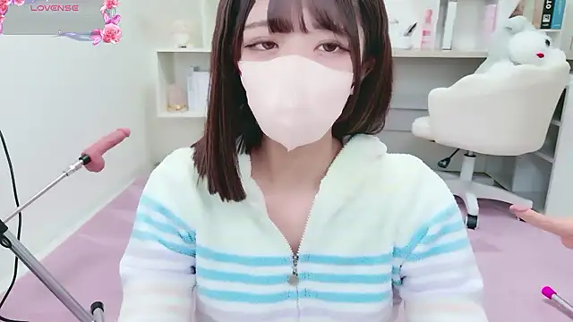 Snapshot of Reina_Fcup chatting on 02.22.26 Reina Fcup online show from 02.22.26