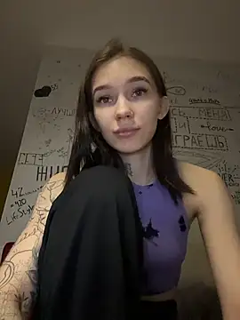 Snapshot of AsyaMiller chatting on 12.04.25 AsyaMiller online show from 12.04.25