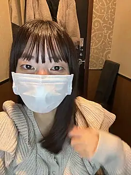 Snapshot of aonyan_7 chatting on 10.31.25 aonyan 7 online show from 10.31.25