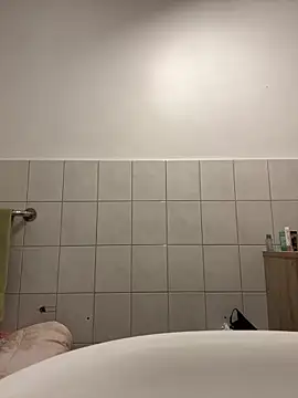 Emilia Mausi online show from 12.13.25