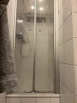 Snapshot of Emilia_Mausi chatting on 02.09.26 Emilia Mausi online show from 02.09.26