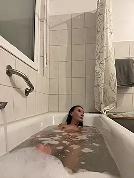 Snapshot of Emilia_Mausi chatting on 03.07.26 Emilia Mausi online show from 03.07.26