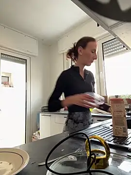 Snapshot of Emilia_Mausi chatting on 03.09.26 Emilia Mausi online show from 03.09.26