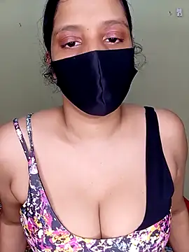 Snapshot of Rose-luckey chatting on 10.26.25 Rose-luckey online show from 10.26.25