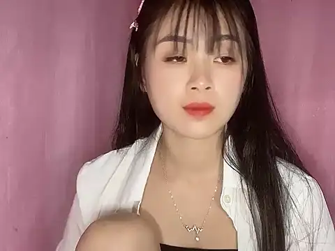 One-nice online show from 11.17.25