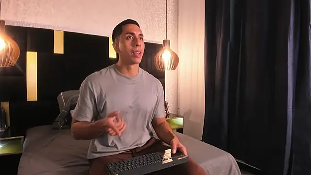 Lucio  Fox online show from 04.29.26