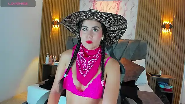 Picsis  online show from 10.02.25