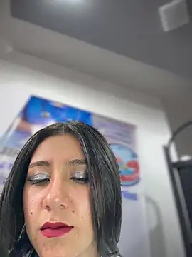 CAROLINE  07 online show from 06.05.26