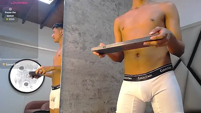  Leohot  online show from 11.14.25