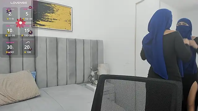 Snapshot of _shaiira chatting on 09.18.25 shaiira online show from 09.18.25