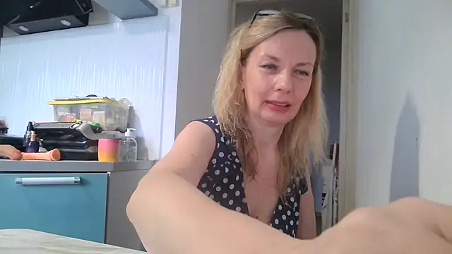 Sweetmurrr online show from 06.14.26