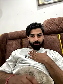 Snapshot of hottestboy03 chatting on 01.06.26 hottestboy03 online show from 01.06.26