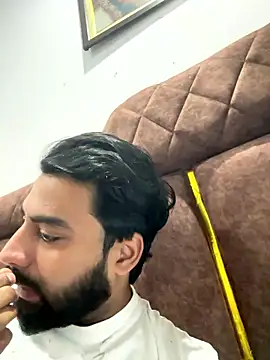 Snapshot of hottestboy03 chatting on 01.14.26 hottestboy03 online show from 01.14.26