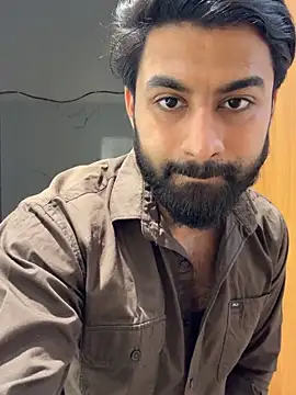 Snapshot of hottestboy03 chatting on 02.11.26 hottestboy03 online show from 02.11.26