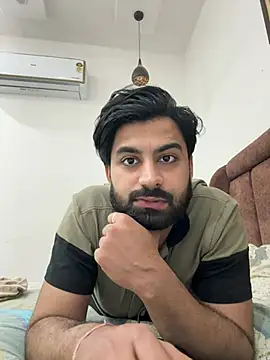 Snapshot of hottestboy03 chatting on 02.25.26 hottestboy03 online show from 02.25.26