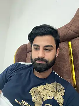 Snapshot of hottestboy03 chatting on 03.25.26 hottestboy03 online show from 03.25.26