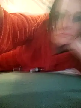 Snapshot of Sosso19squirt chatting on 11.19.25 Sosso19squirt online show from 11.19.25