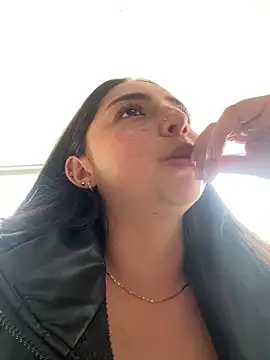 Dulce 1408 online show from 11.10.25