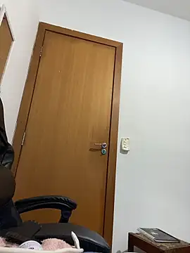 lucioliveira online show from 05.14.26