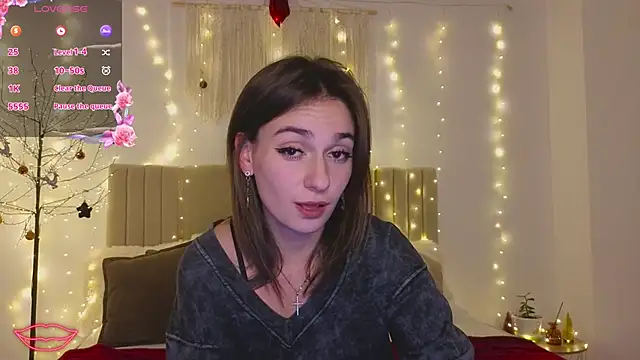 Little mia   online show from 12.22.25