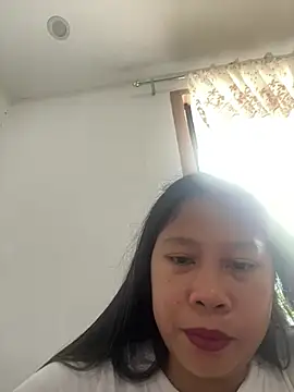 Snapshot of Pilipinalyn23 chatting on 08.10.26 Pilipinalyn23 online show from 08.10.26