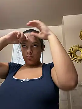 Snapshot of allybluee777 chatting on 07.30.26 allybluee777 online show from 07.30.26