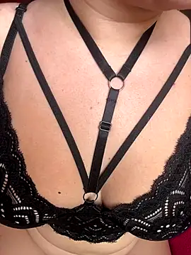 Malika khalid online show from 09.29.25