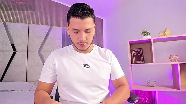 Axel grey  online show from 03.08.26