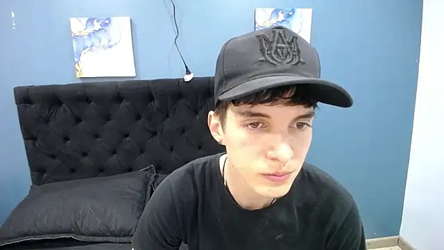 Jheampiiero online show from 11.05.25