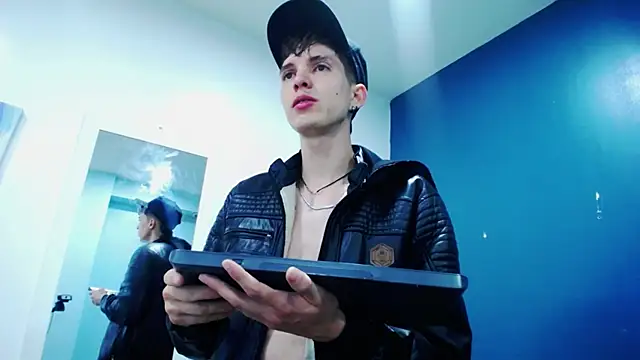 Jheampiiero online show from 11.30.25