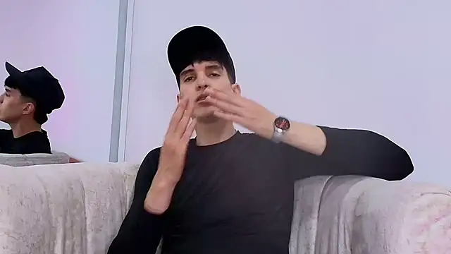 Jheampiiero online show from 04.25.26