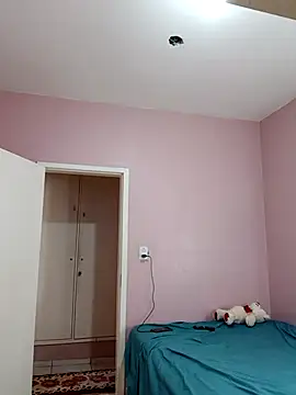 Snapshot of _SexyPetite_ chatting on 09.18.25 SexyPetite online show from 09.18.25